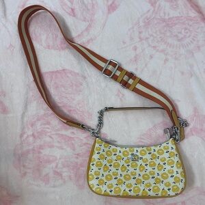 Yellow flower Coach Hobby bag (LIKE NEW) (MOVING SALE)